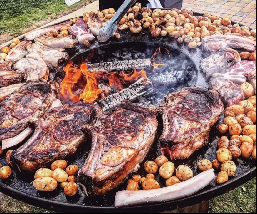 Viande grillée au braséro